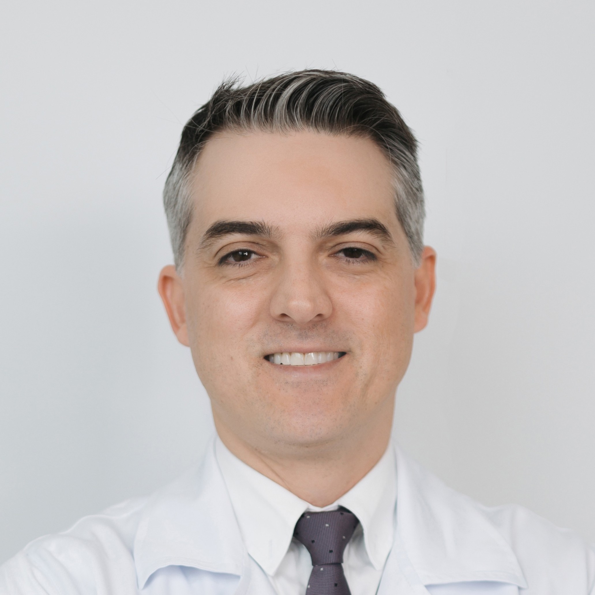 Dr. Anderson Ramos