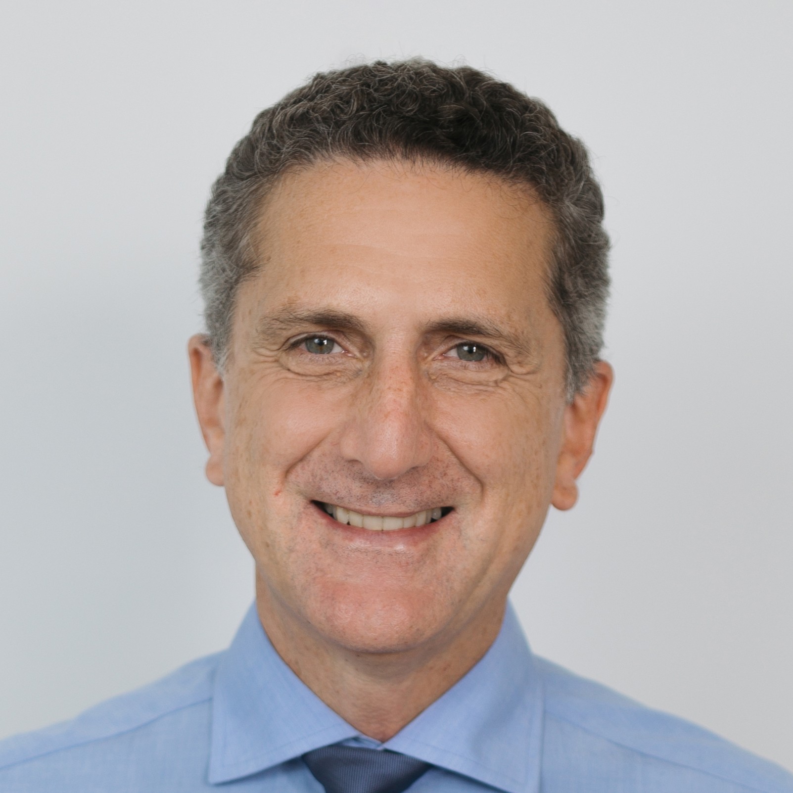 Dr. Eduardo Gomes
